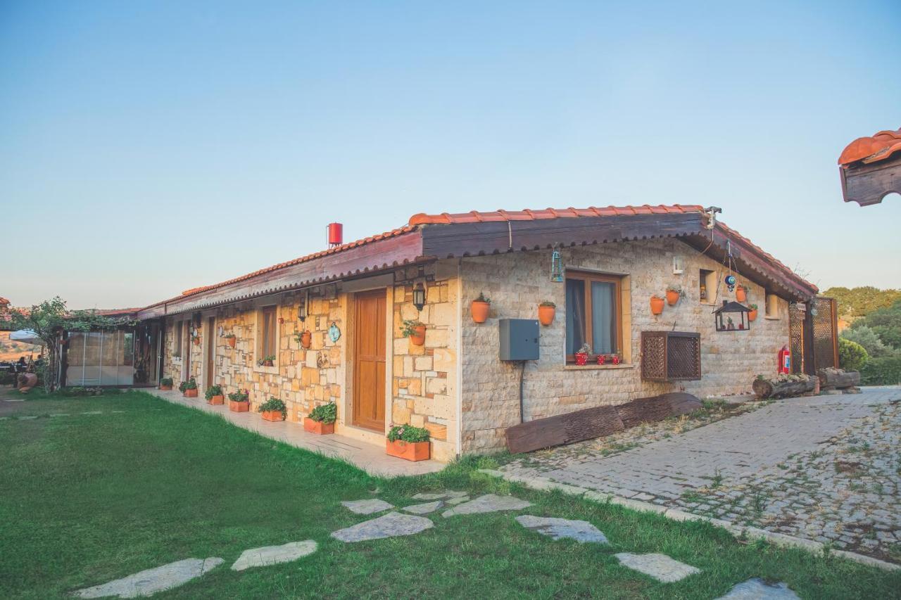 Hotel Kozbeyli Konagi Yenifoca Exterior foto