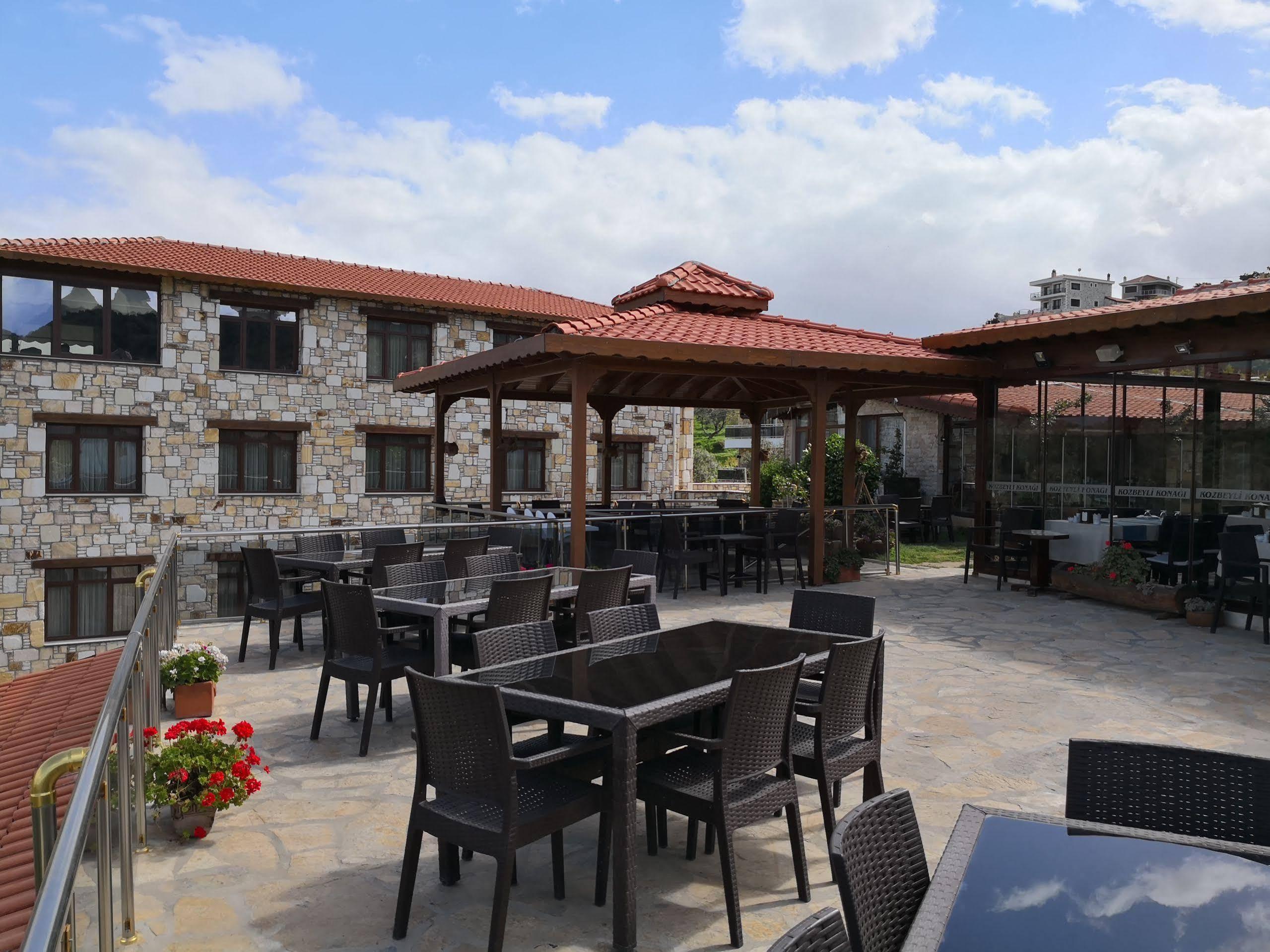 Hotel Kozbeyli Konagi Yenifoca Exterior foto